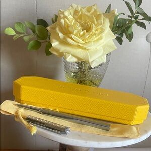 Brand new Swarovski Silver Crystal-Embellished Ballpoint Pen with Yellow Case